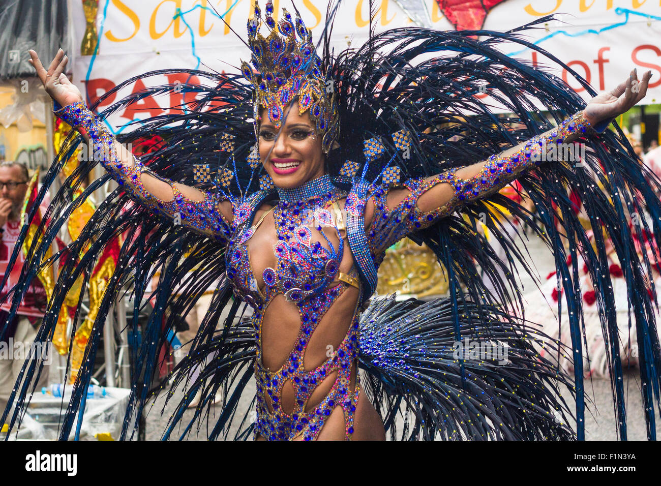 Carnevale di Notting Hill ballerina Foto Stock