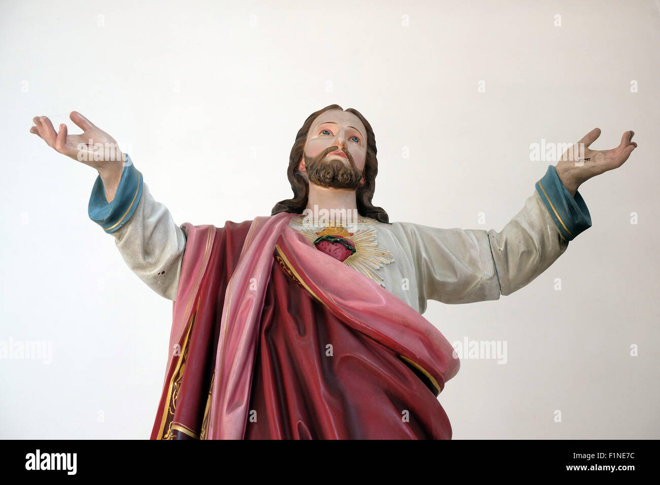 Sacro Cuore di Gesù, statua nella chiesa di San Francesco di Assisi in Lipik, Croazia il 7 maggio 2015 Foto Stock