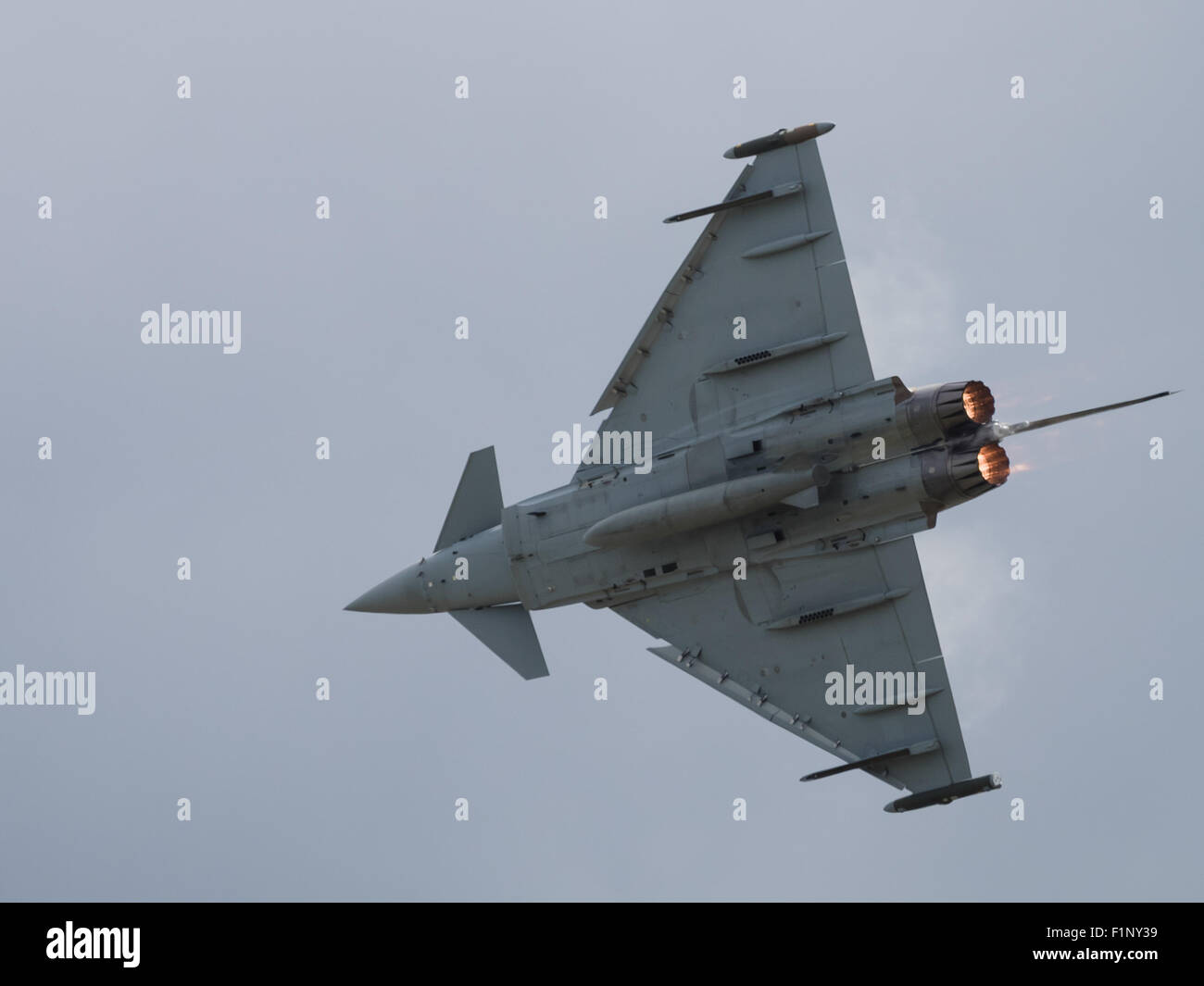 Fast militare aerei jet in volo Foto Stock
