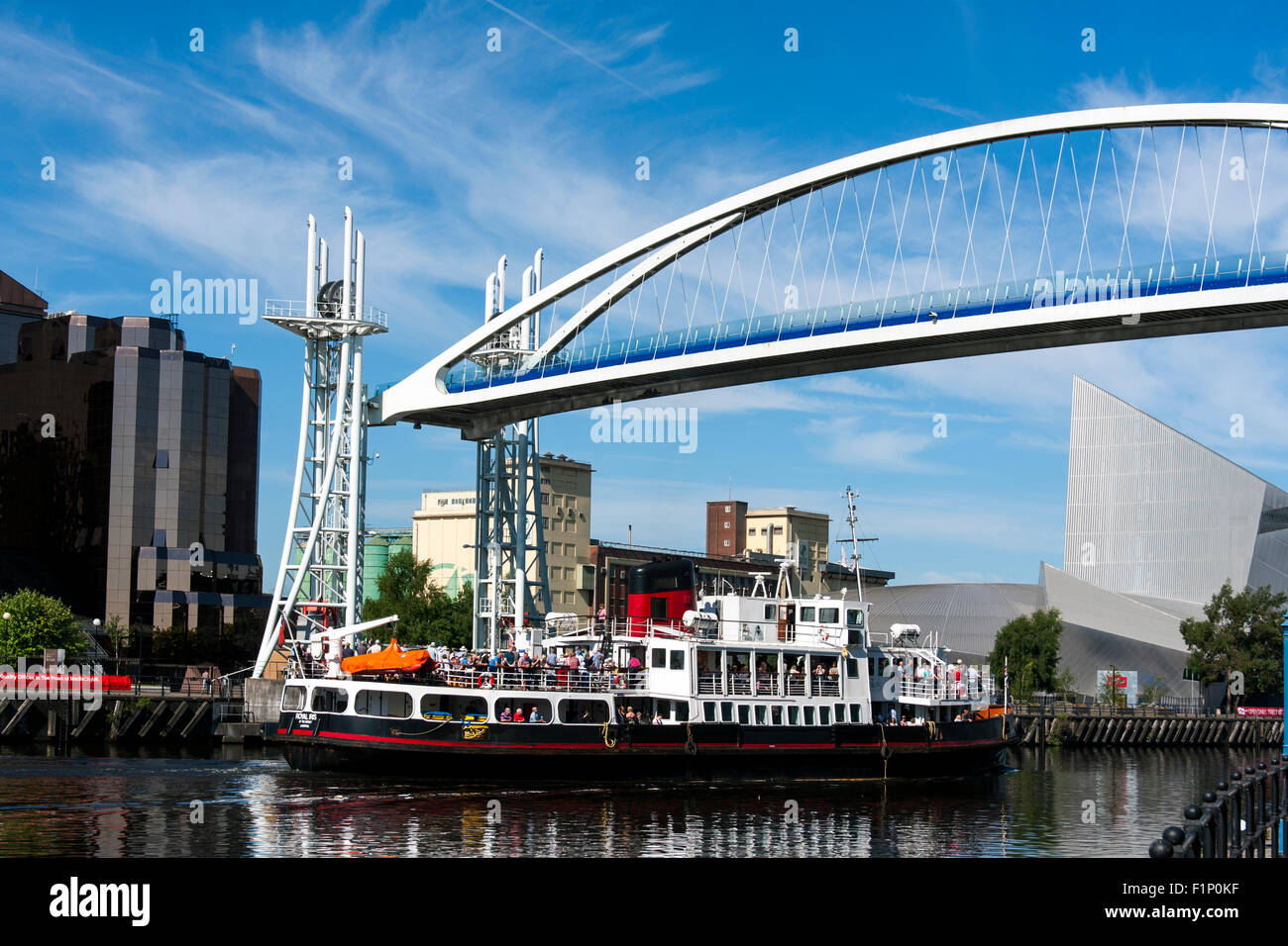 Mersey Ferry a Salford Quays Foto Stock