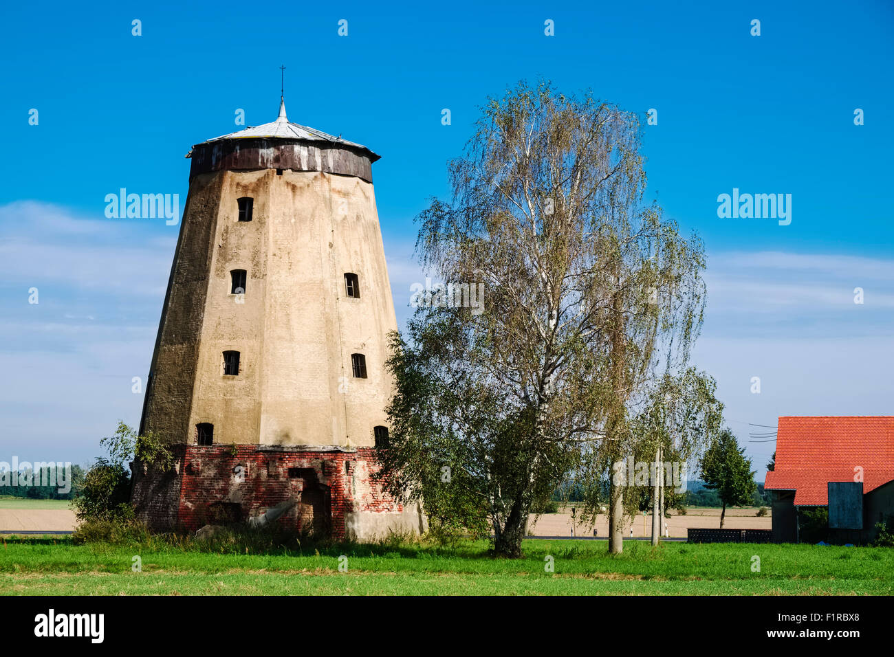 Mulino a vento a Rosenthal vicino Dahme/Mark, Brandeburgo, Germania Foto Stock