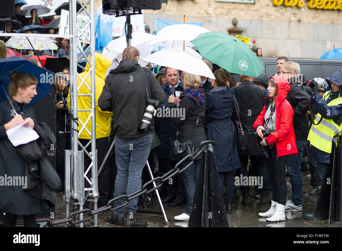 Stoccolma, Svezia, 6 settembre, 2015. I rifugiati benvenuti - svedese manifestazione di solidarietà a Medborgarplatsen e. Il primo ministro di Svezia, Stefan Lofven. Credito: Barbro Bergfeldt/Alamy Live News Foto Stock