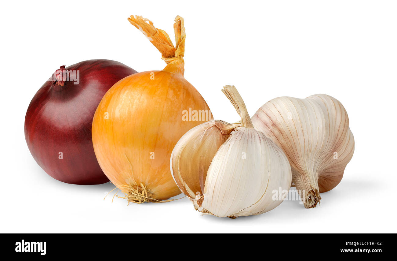 Aglio e Cipolle isolato su bianco Foto Stock