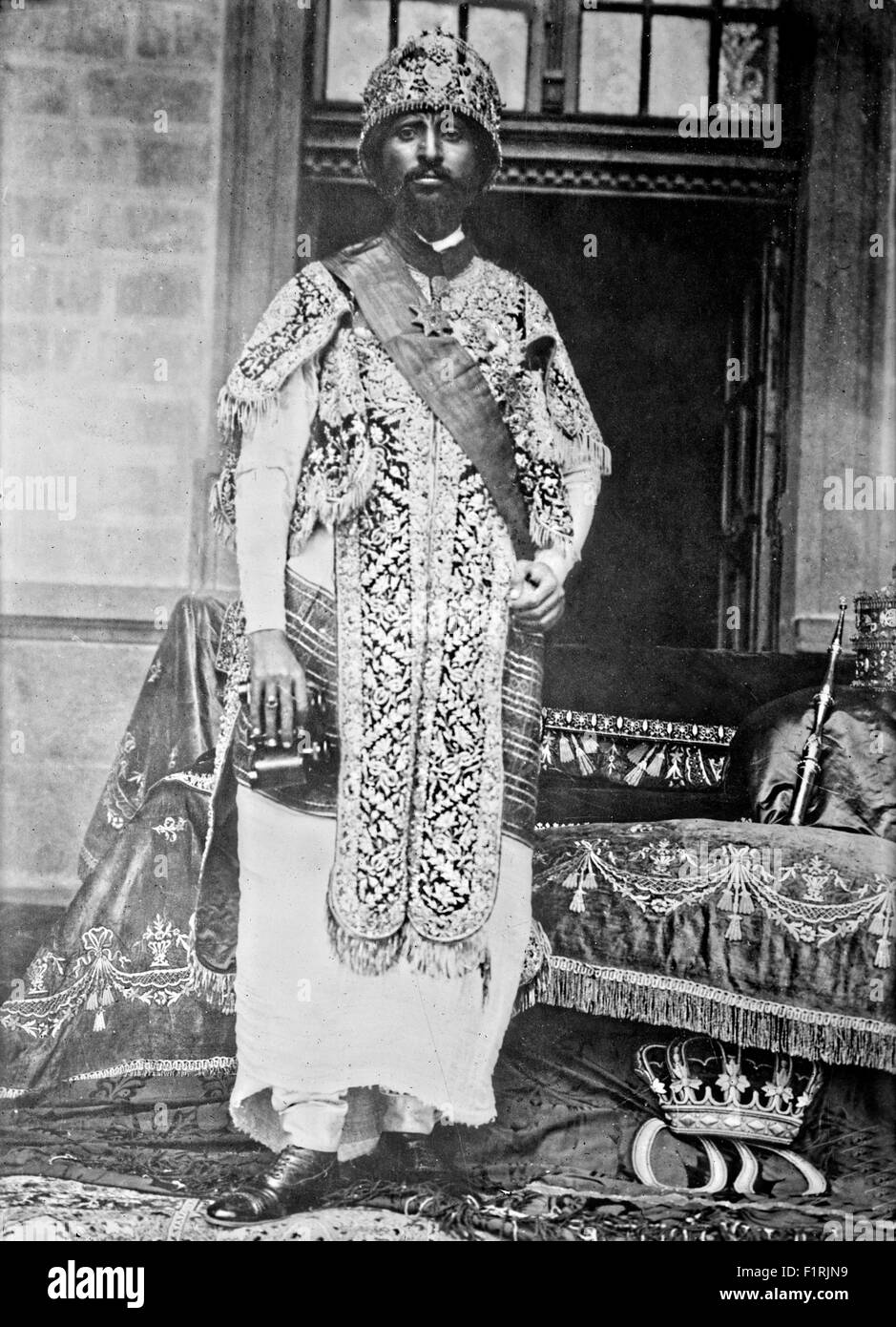 Haile Selassie I pone per un ritratto tra 1916 -1920 come Etiopia reggente in Etiopia ad Addis Abeba. Foto Stock