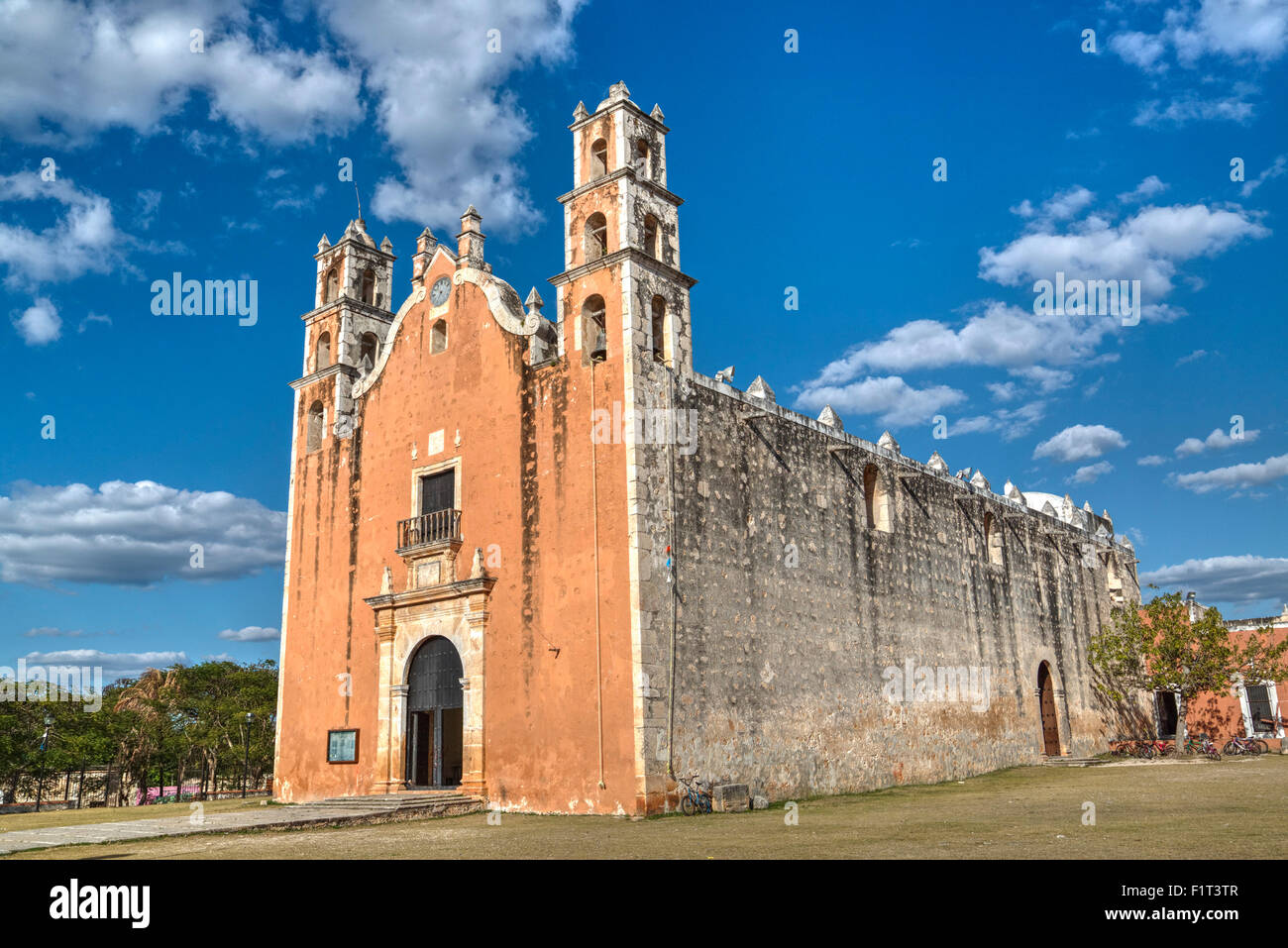 Vergine Assunta Convento, completato 1751, Tecoh, Route dei conventi, Yucatan, Messico, America del Nord Foto Stock