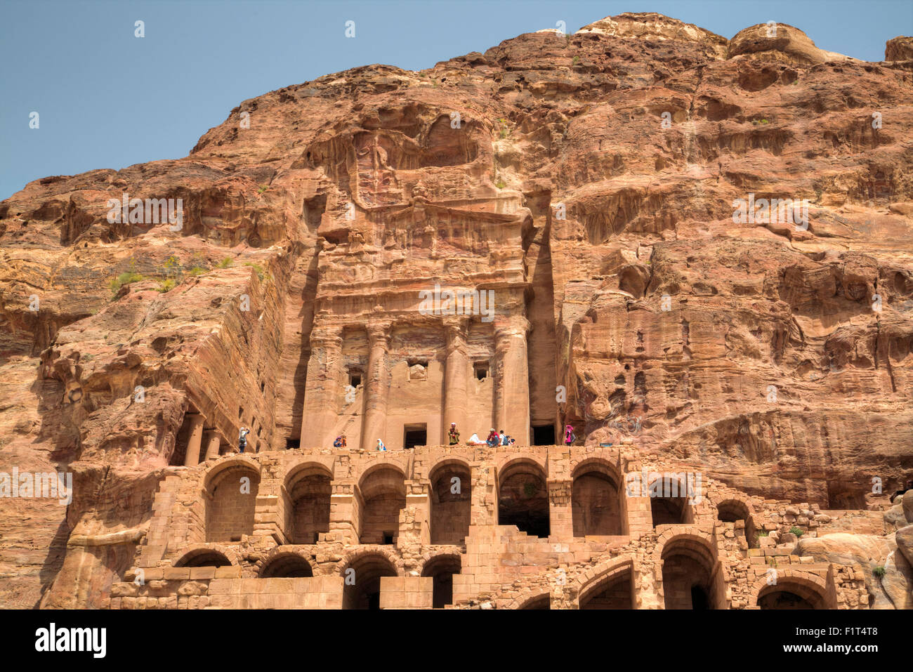 Tomba di URN, Tombe Reali, Petra, Sito Patrimonio Mondiale dell'UNESCO, Giordania, Medio Oriente Foto Stock