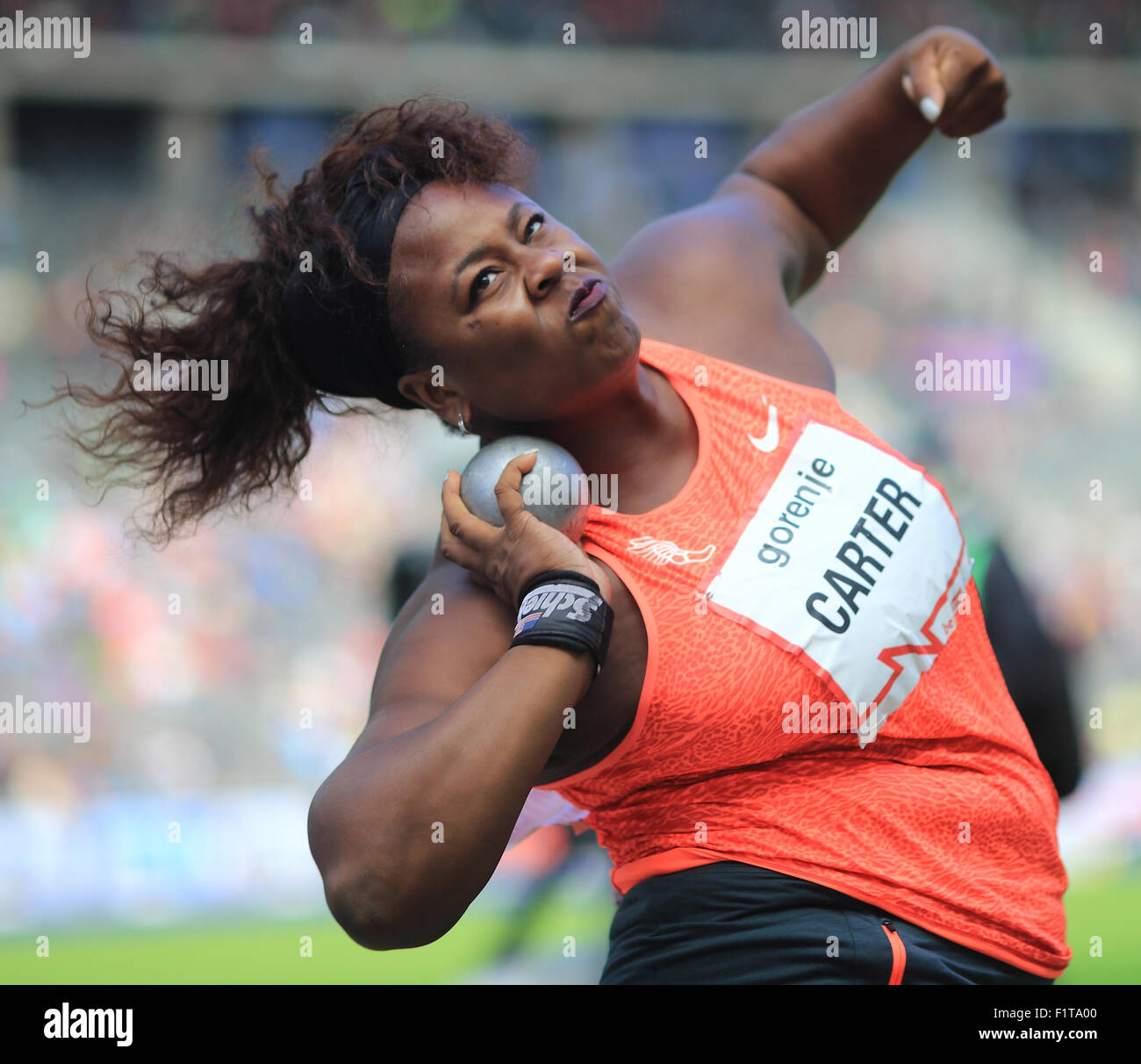 Berlino, Germania. 06 Sep, 2015. Shot putter Michelle Carter degli USA in azione durante la ISTAF atletica sfida mondiale a Berlino, Germania, 06 settembre 2015. Foto: Jens Wolf/dpa/Alamy Live News Foto Stock