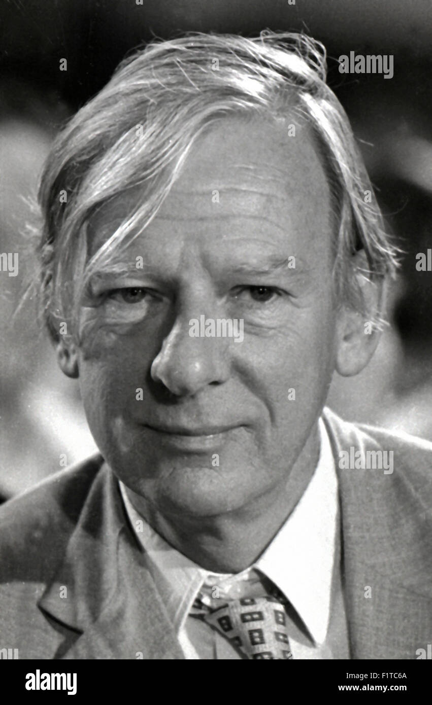 Peter Shore Barone Riva di Stepney PC (20 maggio 1924 Ð 24 settembre 2001) era una manodopera britannica uomo politico ed ex ministro Gabinetto Foto Stock