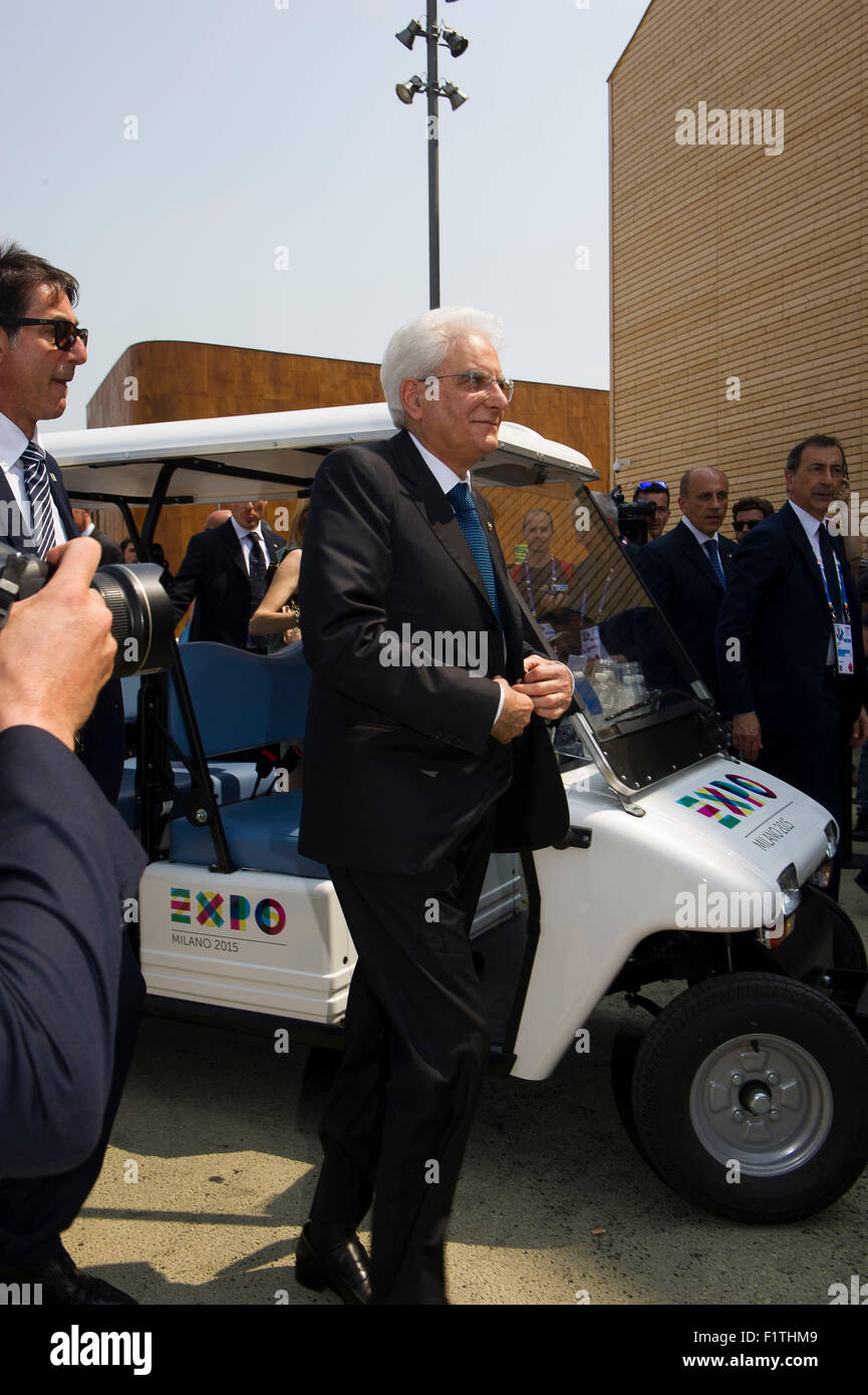 Ho5a giugno, 2015. Presidente della Repubblica Italiana Sergio Mattarella visite Expo per contrassegnare la Giornata mondiale dell'ambiente. Foto Stock