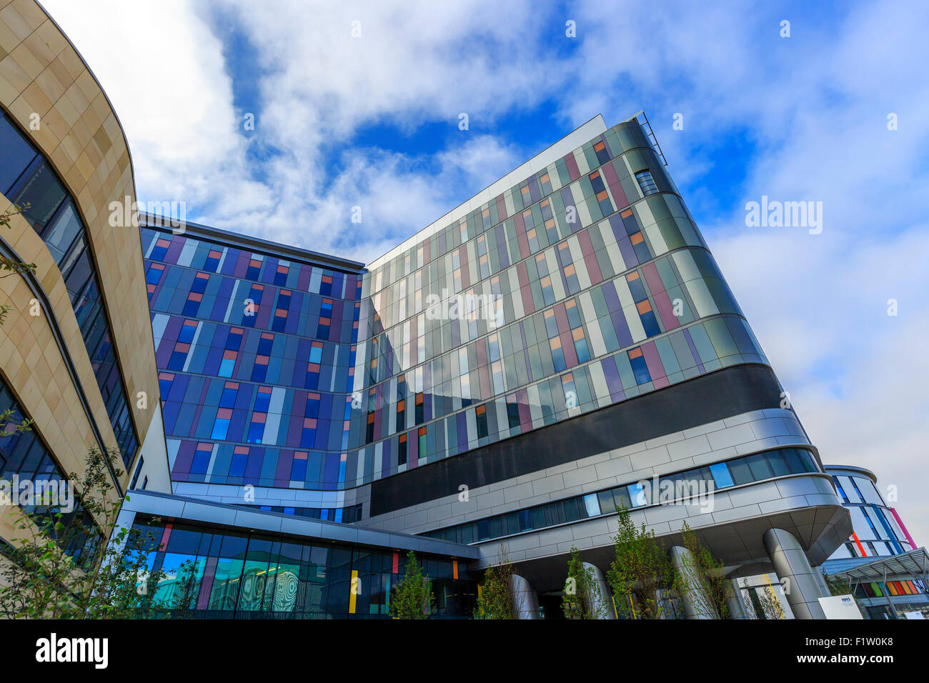 Ingresso anteriore per il Sud Glasgow University Hospital, precedentemente noto come il Sud del generale, Govan, Glasgow, Scotland, Regno Unito Foto Stock