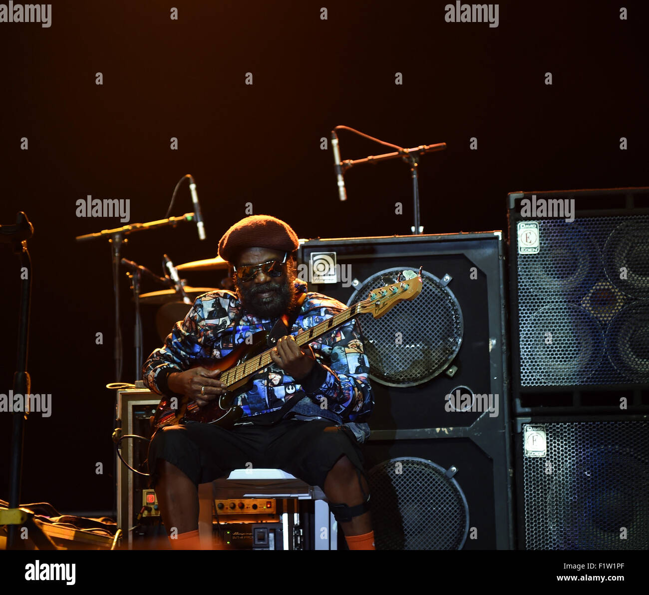 Virginia Beach, Virginia, Stati Uniti d'America. 5 Sep, 2015. AMERICAN MUSIC FESTIVAL porta Jamician reggae band The Wailers per la spiaggia di Virginia Beach, Virginia il 5 settembre 2015.© Jeff Moore 2015 © Jeff Moore/ZUMA filo/Alamy Live News Foto Stock