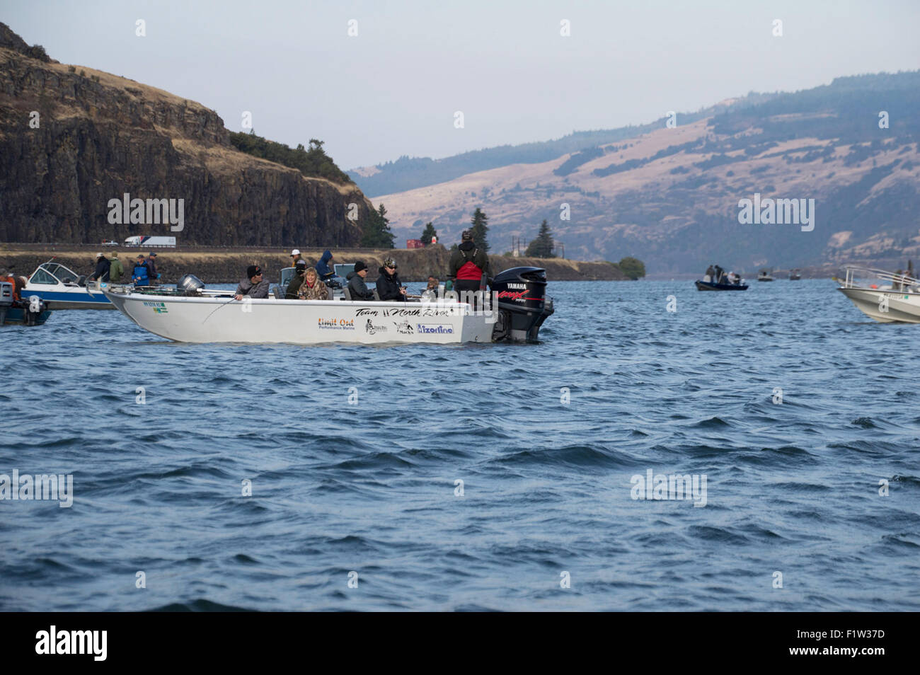 Salmone Chinook pesca sul fiume Columbia vicino al Dalles, Oregon. Foto Stock