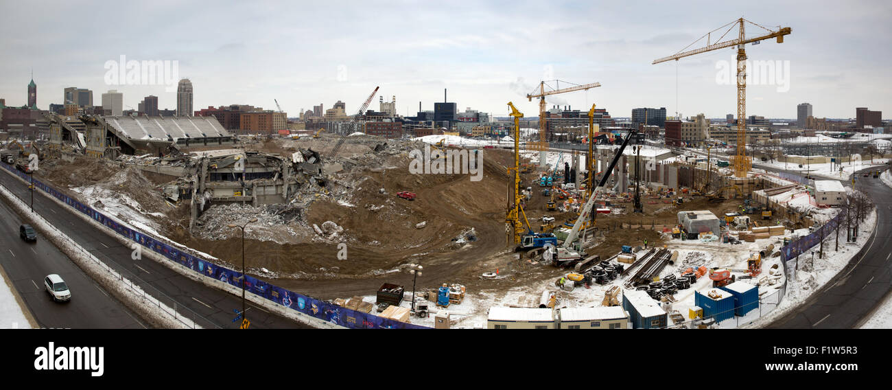 Vista panoramica del sito di costruzione per il nuovo Minnesota Vikings sport football Stadium di Minneapolis, Minnesota Foto Stock