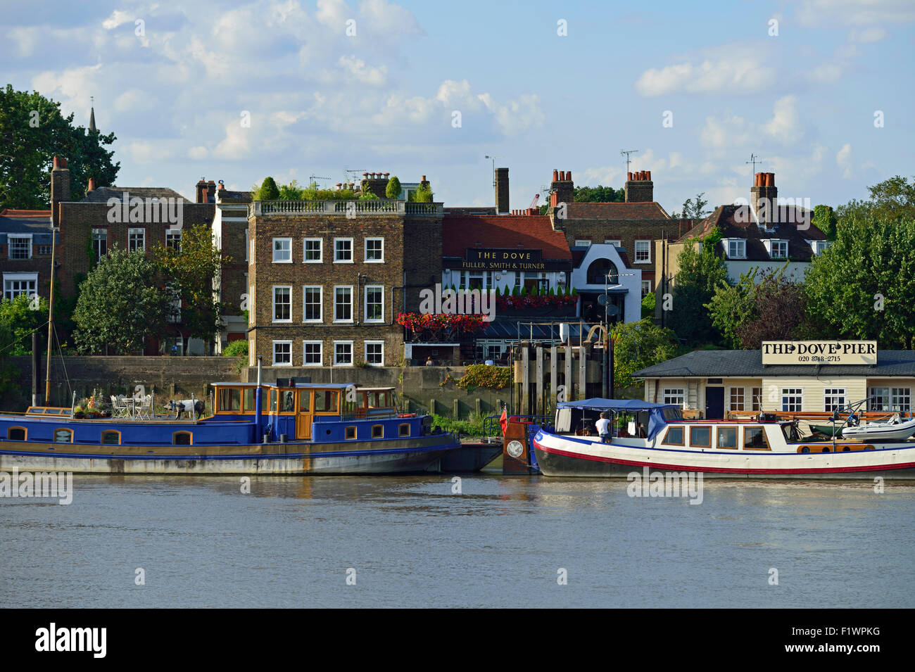 La Colomba Pier, Superiore Mall, Hammersmith, West London W6, Regno Unito Foto Stock