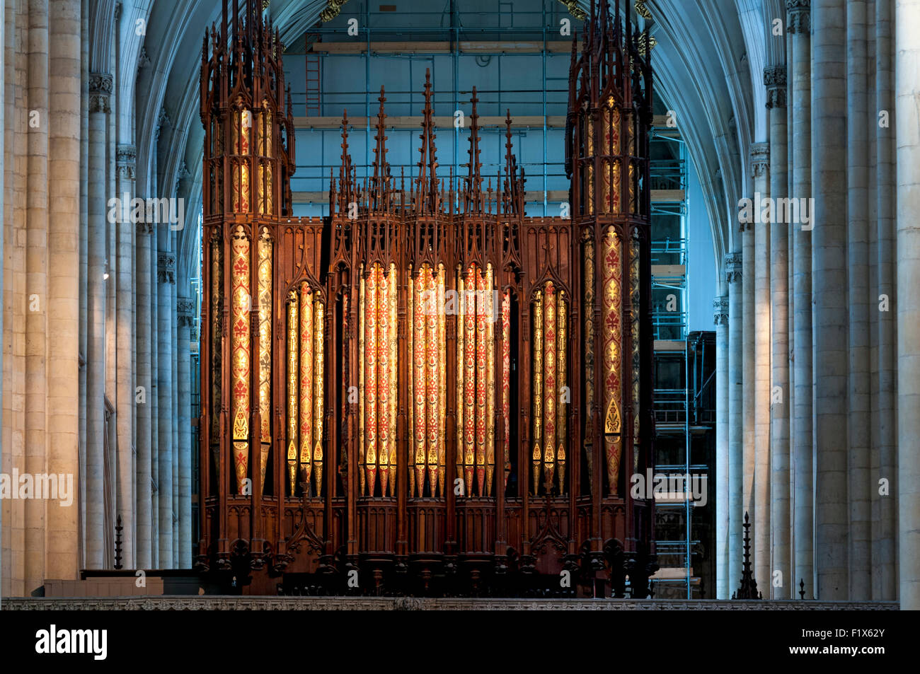 Il grandioso organo (J.W. Walker & Figlio, 1903) di York Minster, città di York, nello Yorkshire, Inghilterra, Regno Unito Foto Stock