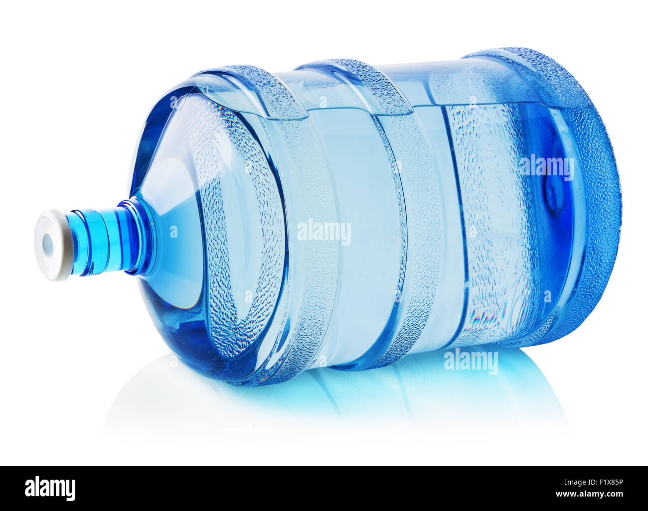 Bottiglia grande di acqua minerale isolato su uno sfondo bianco. Foto Stock