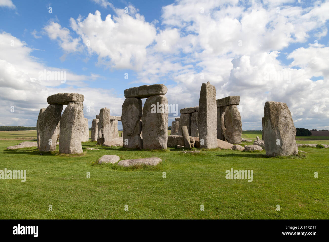 Stonehenge preistorico Monumento neolitico e sito Patrimonio Mondiale dell'Unesco, Wiltshire, Inghilterra REGNO UNITO Foto Stock