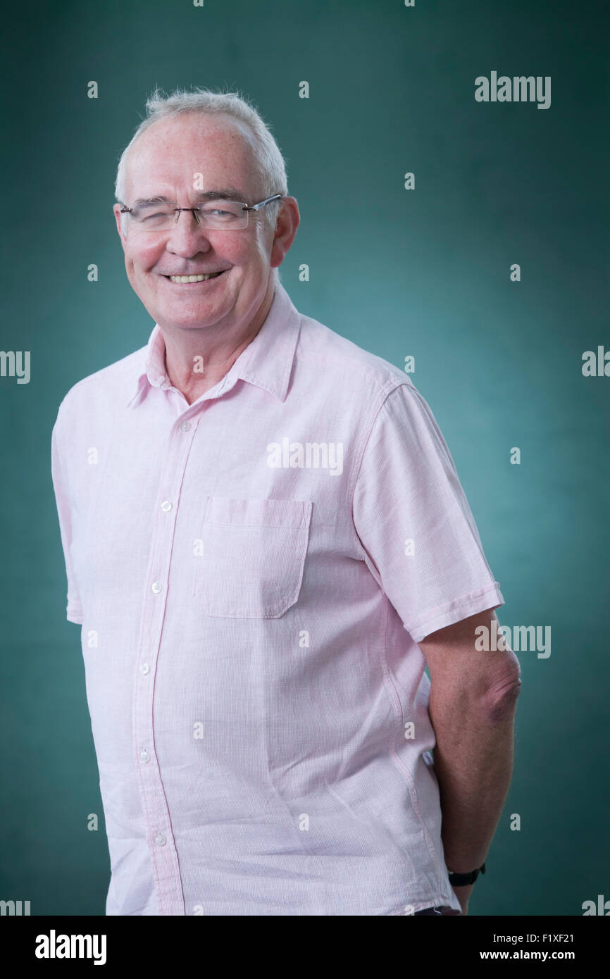 John Coyle, editor e Senior Lecturer in Letteratura inglese all'Università di Glasgow, a Edinburgh International Book Festival 2015. Edimburgo, Scozia. 20 Agosto 2015 Foto Stock