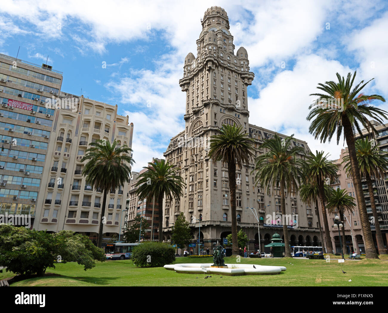 Montevideo, Uruguay, Palacio Salvo Foto Stock