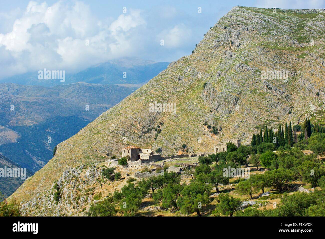 Albania, Qeparo, villaggio abbandonato Foto Stock