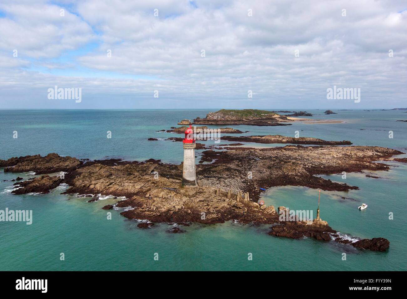 Francia, Ille et Vilaine, Costa Smeralda, Saint Malo, la punta di diamante della Grand Garden, la marea di primavera del 21 marzo 2015 (vista aerea) Foto Stock