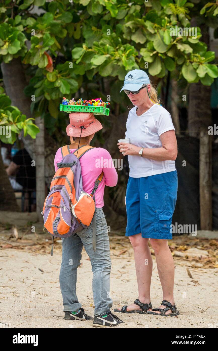 Costa Rica, provincia di Guanacaste, Nicoya peninsula, Spiaggia Tamarindo, fornitore di spiaggia Foto Stock