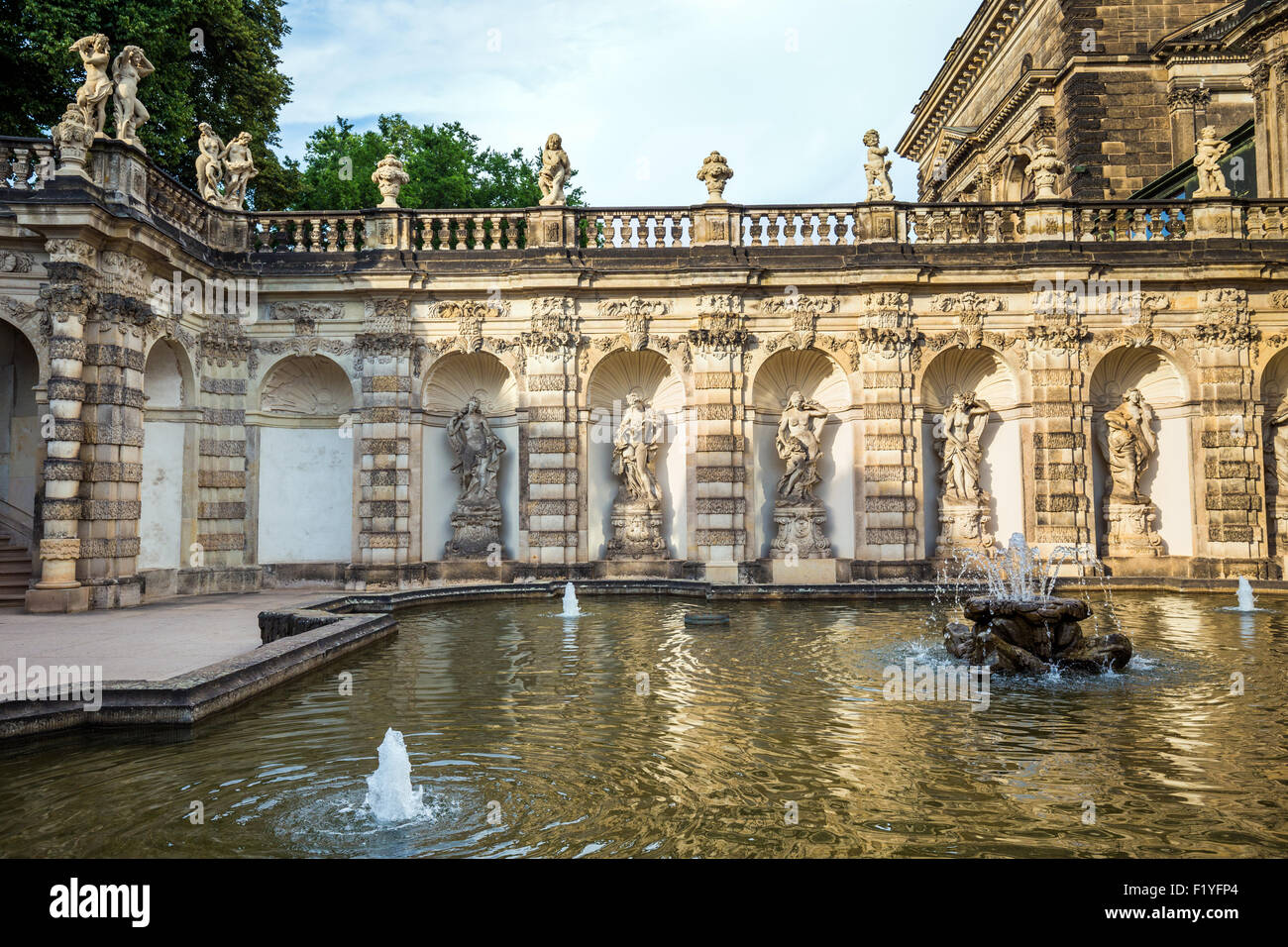 Lo Zwinger (Dresdner Zwinger), Altstadt, Dresda, Sassonia, Germania, Europa Foto Stock