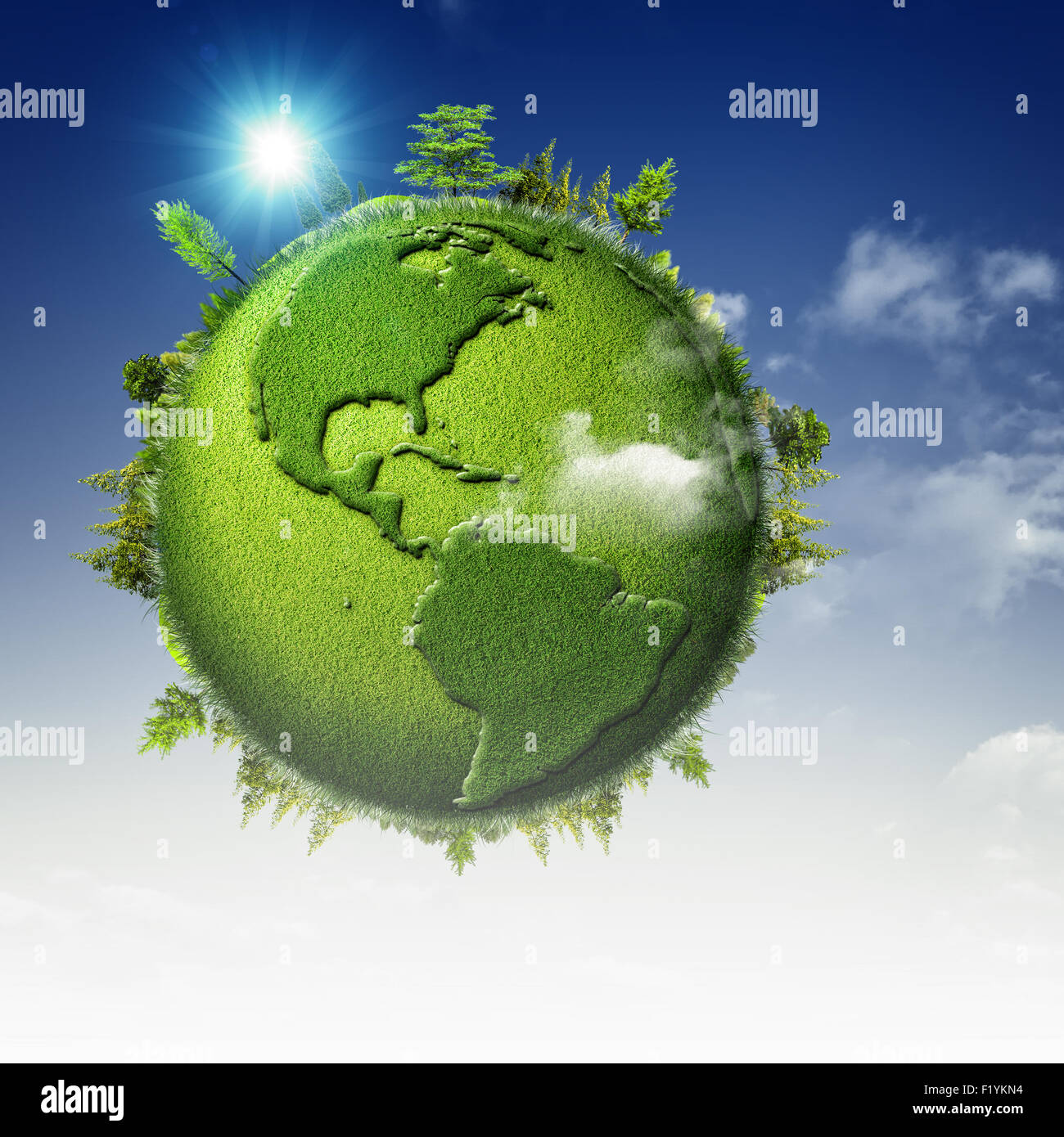 Pianeta verde. Abstract eco sfondi con il cielo blu e nuvole e globo terrestre Foto Stock