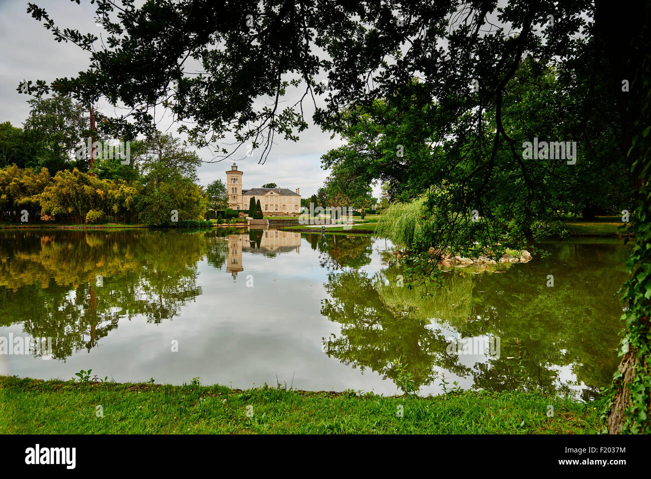 Chateau Lagrange, Aquitaine. Gironde, Saint Julien de Beychevelle, Bourdeaux, Francia Foto Stock