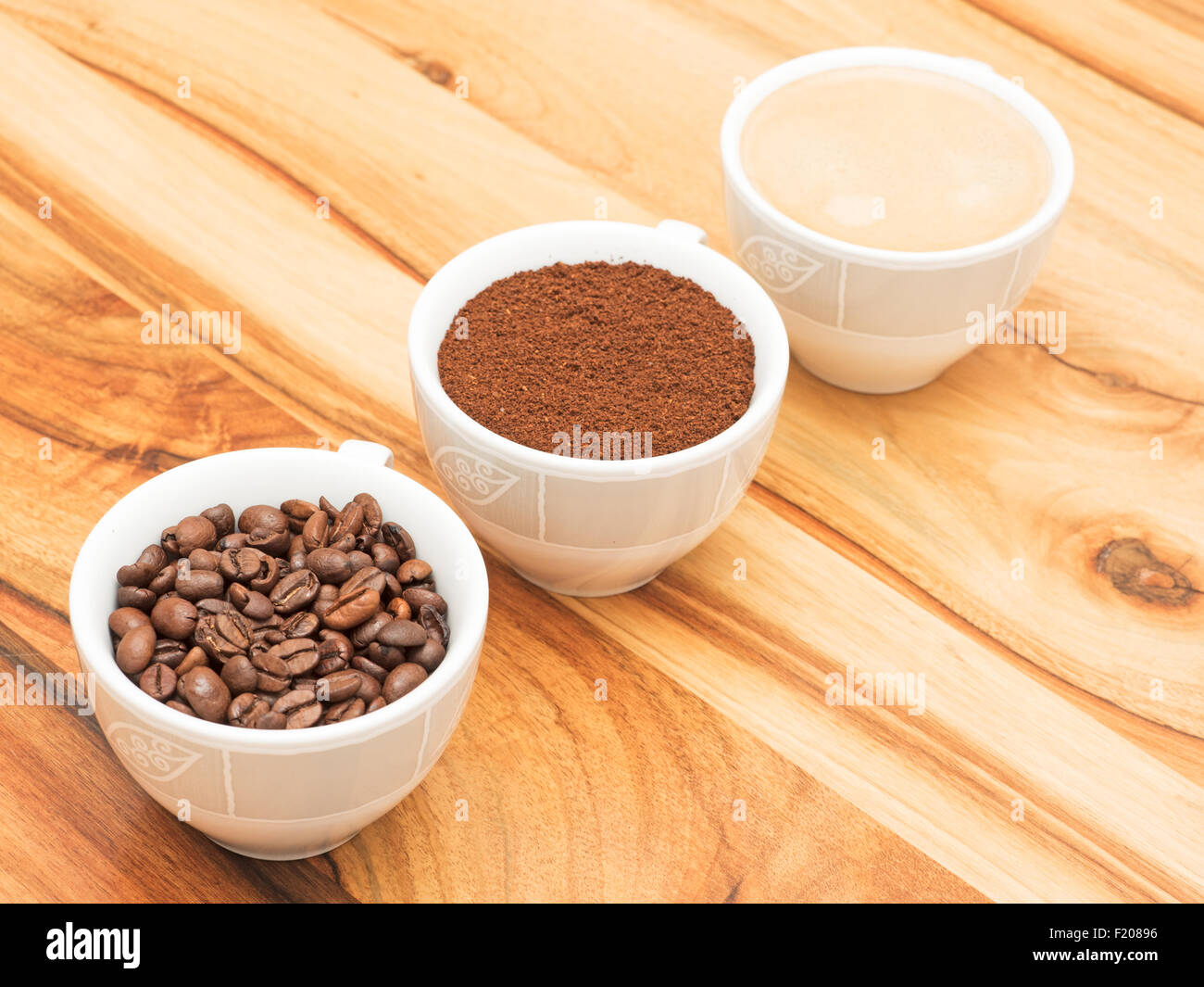 Tassen mit Kaffee Foto Stock