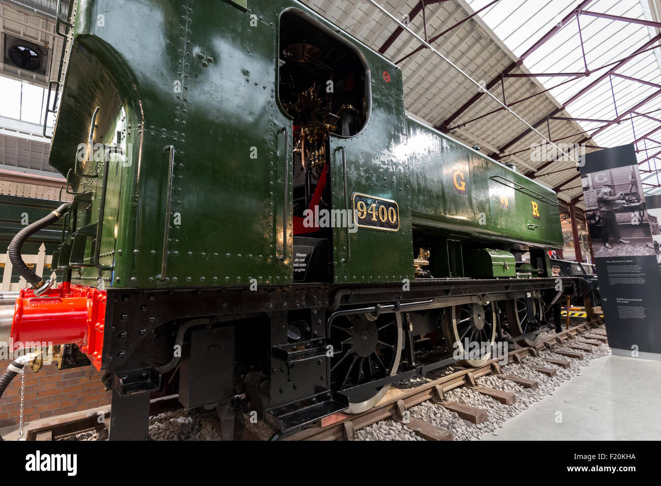 Great Western Railway 9400 è un 0-6-0 bauletto serbatoio locomotiva a vapore. Museo della Great Western Railway. Swindon Inghilterra Foto Stock
