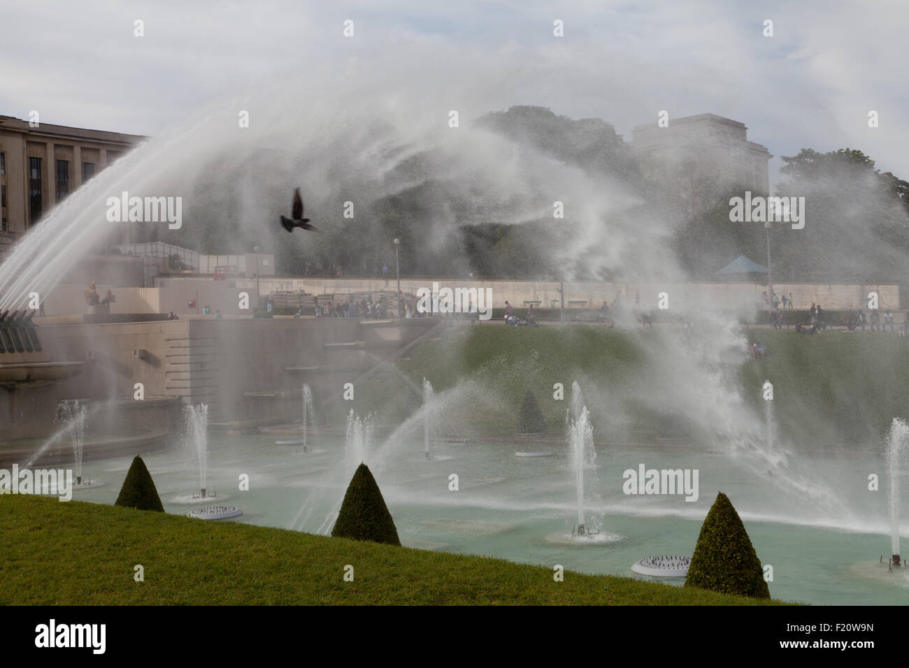 La fontaine du Trocadéro, Place du Trocadero, Parigi, Francia. Foto Stock