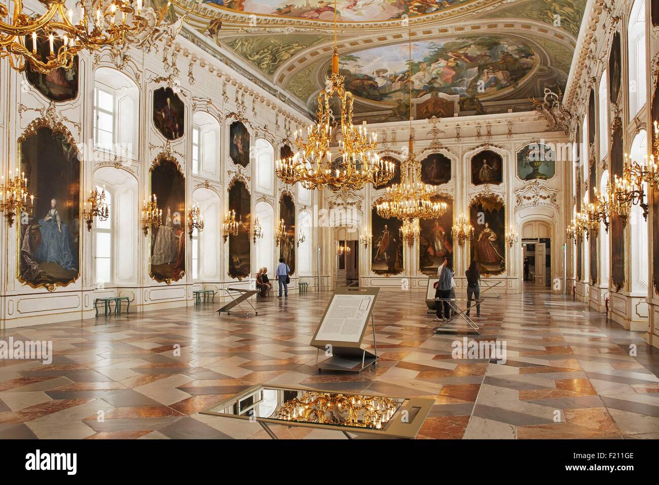 Austria, Tirolo, Innsbruck, il Palazzo Imperiale, la Sala dei Giganti Foto Stock