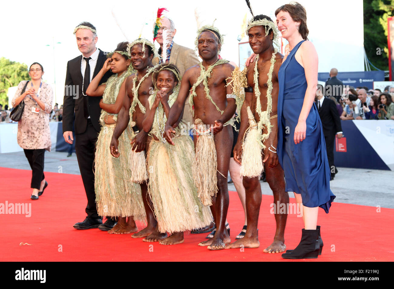 Venezia, Italia. Il 9 settembre, 2015. Un rappresentante dell'Yakel tribù australiana del filmato Tannanwith amministrazione Bentley Dean e Martin Butler assiste 11 minuto Premiere durante la 72a Mostra del Cinema di Venezia il 09 settembre, 2015 a Venezia Credit: Andrea Spinelli/Alamy Live News Foto Stock