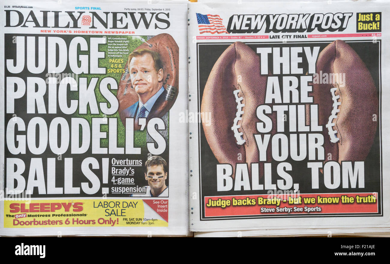 In primo piano del New York Daily News e Post quotidiani su Venerdì, 4 settembre 2015 Relazione nei giorni precedenti l'esonero di Tom Brady nel cosiddetto scandalo Deflategate. La sospensione per 4 giochi di Tom Brady correlata alla sgonfiato palloni da calcio usati in New England Patriots v. i Seattle Seahawks Super Bowl XLIX è stato buttato fuori dalla corte. (© Richard B. Levine) Foto Stock