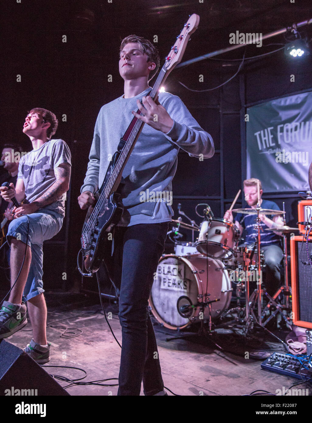 Supporto AvaGrace picchi neri al loro Festival Warm Up Show a Tunbridge Wells Forum con: Craig Matthews, Chris Horton, Evans, Alby Wallbank dove: Tunbridge Wells, Regno Unito quando: 09 Lug 2015 Foto Stock