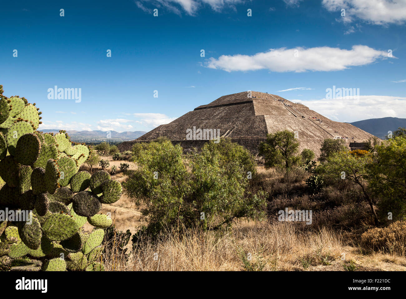 La Piramide del sole di Teotihuacan sito archeologico del patrimonio mondiale Unesco Messico America Foto Stock