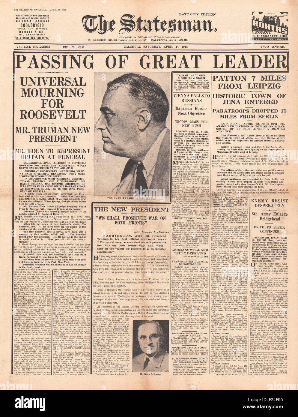 1945 lo statista (Calcutta) pagina anteriore segnalato la morte del Presidente degli Stati Uniti Franklin Roosevelt Foto Stock