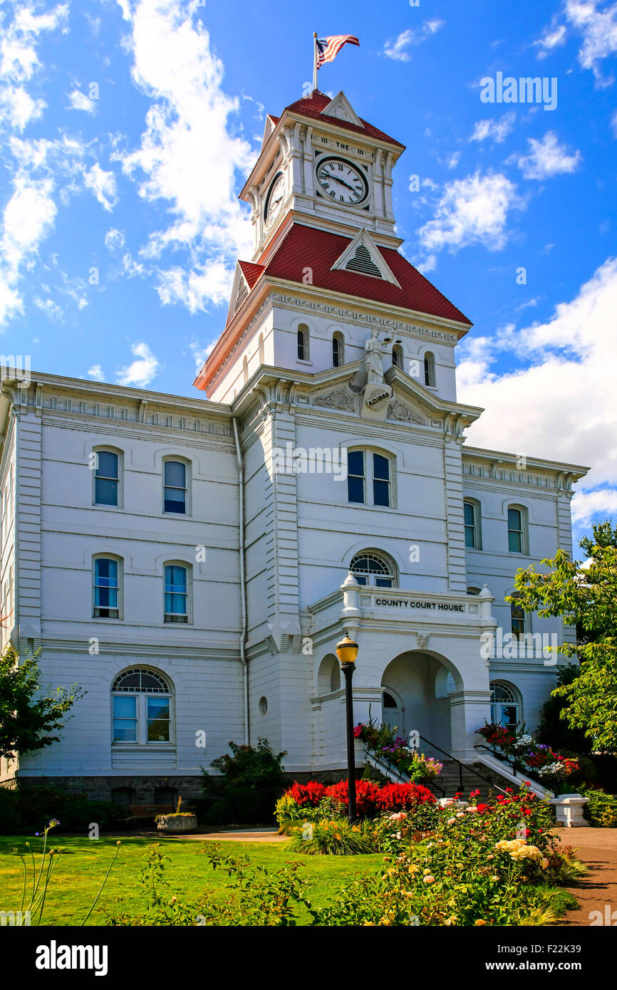 La Benton County Courthouse costruito nel 1888 e situato tra NW 4 St e Jackson e Monroe Sts in Corvalis, Oregon. Foto Stock
