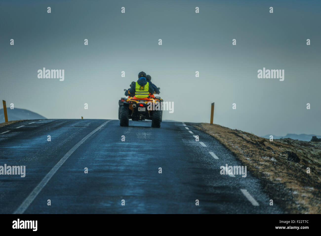 Immersioni su un quadbike, nei pressi di Grindavik, Islanda Foto Stock