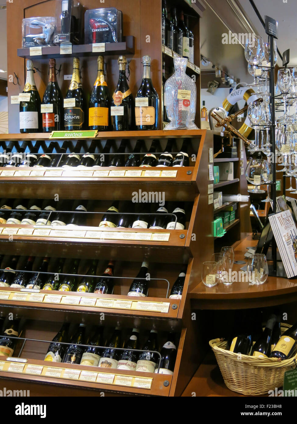 Sherry-Lehmann Vino e Liquori negozio interno, NYC, STATI UNITI D'AMERICA Foto Stock
