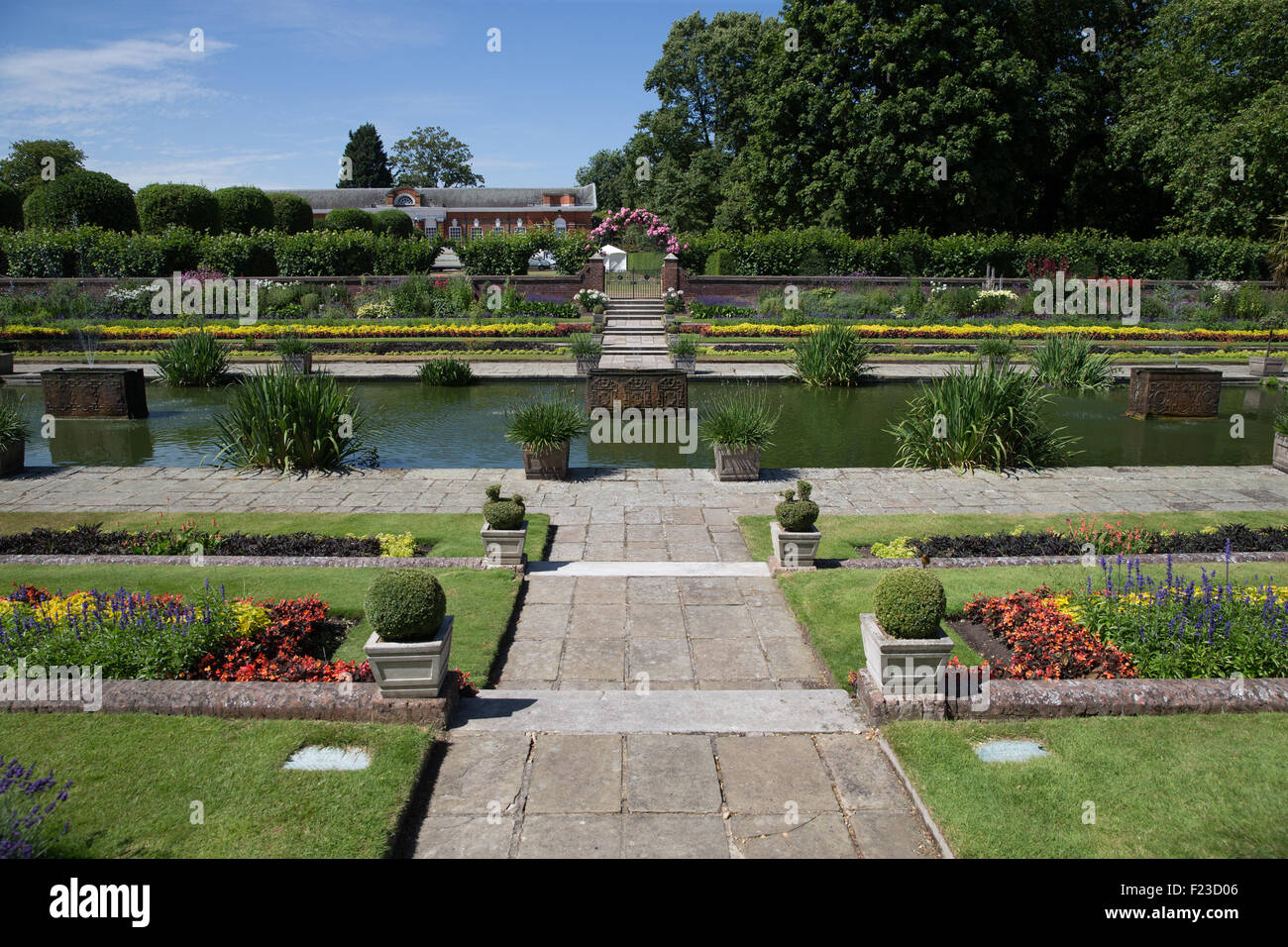 Il Kensington Palace Gardens sono il luogo del ricevimento di nozze di Nicky Hilton e James Rothschild dotate: atmosfera dove: Londra, Regno Unito quando: 10 Lug 2015 Foto Stock