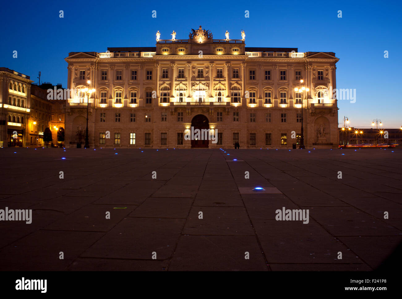 Famoso edificio a Trieste, Italia Foto Stock