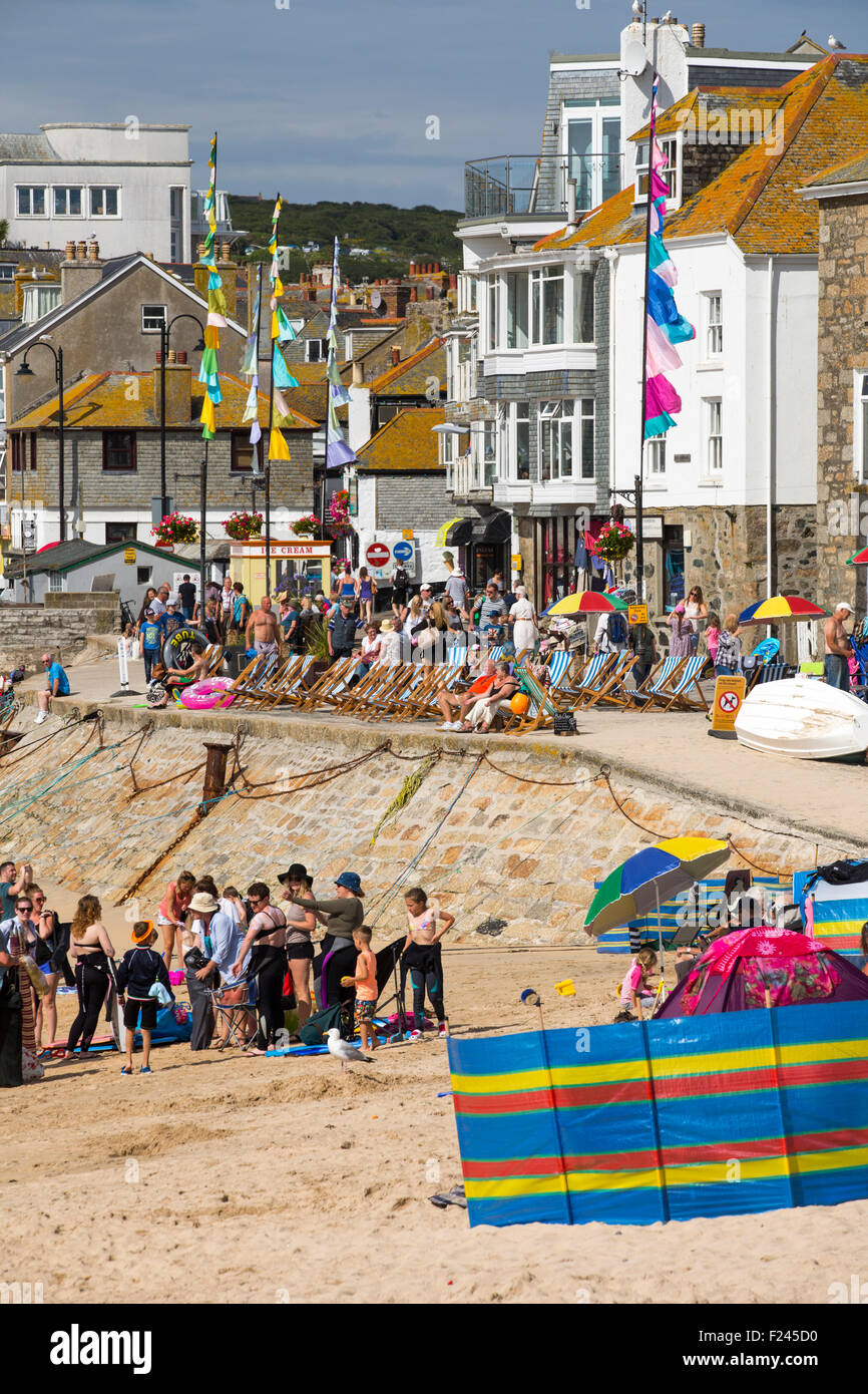 Per vacanza sulla spiaggia di St Ives, Cornwall, Regno Unito. Foto Stock