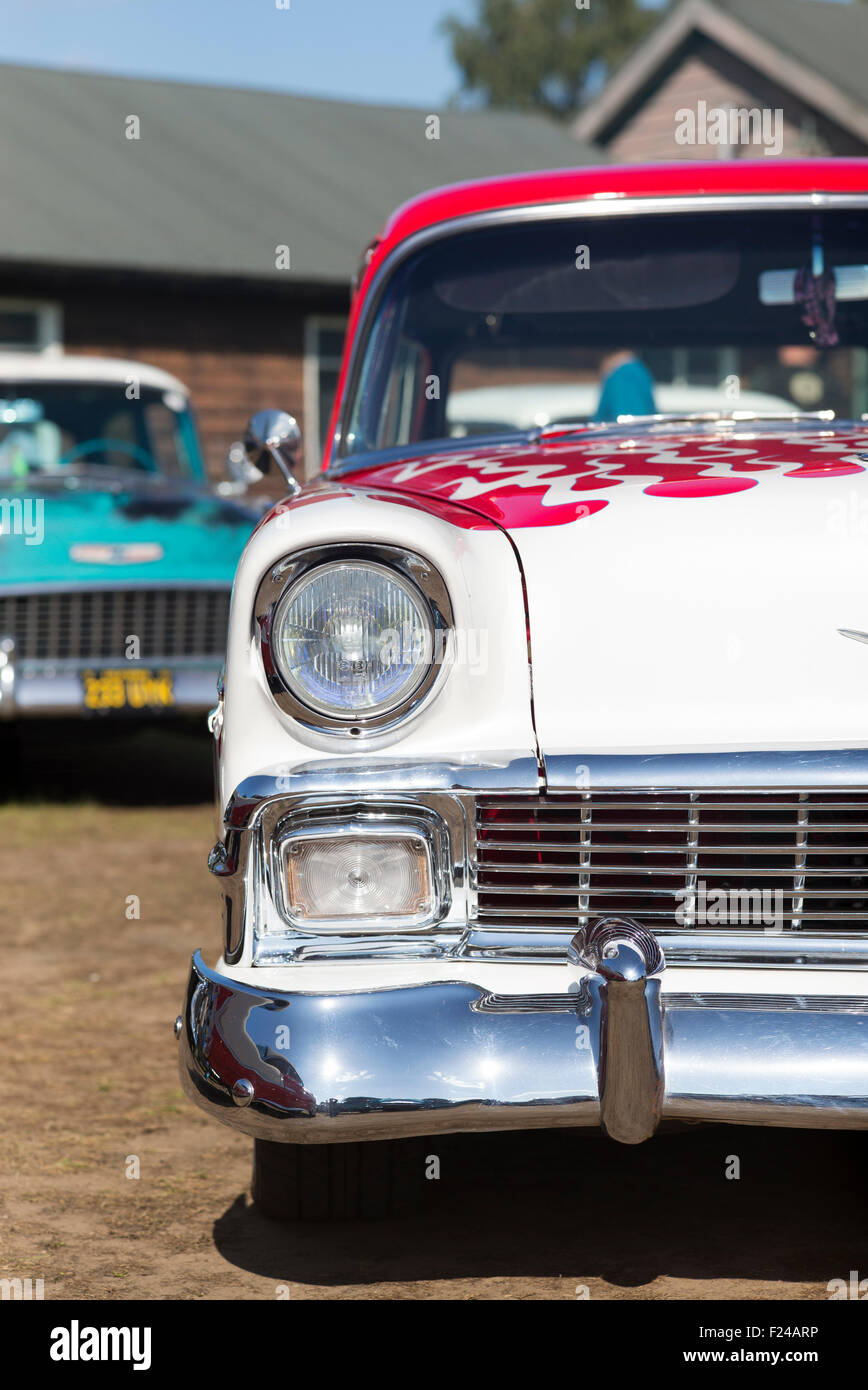 1956 Chevrolet carro. Classic American car. Brooklands, Weybridge, Surrey, Inghilterra Foto Stock