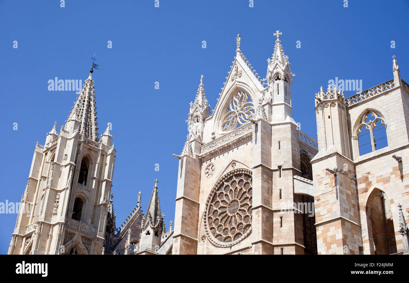 Vista di Leon,s Cathedral Foto Stock