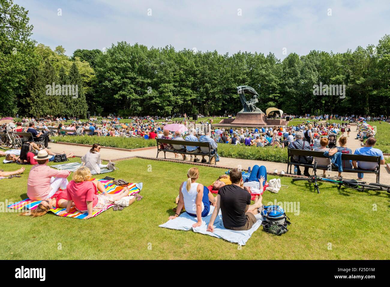 La Polonia, regione Mazovia, Varsavia, Lazienski Park, aprire Musica Chopin concerto ogni domenica Foto Stock