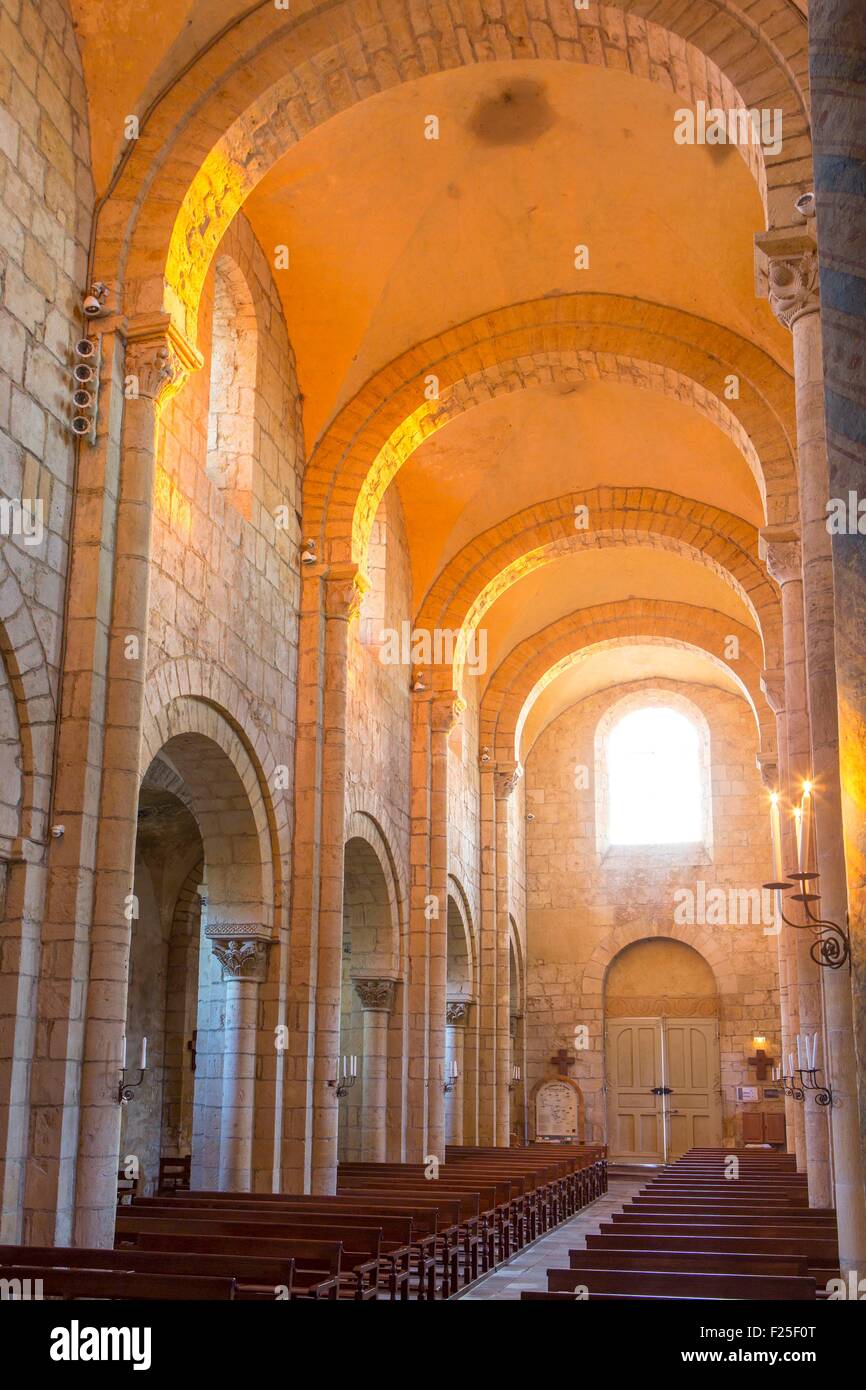 Francia, Saône et Loire, Anzy le Duc, chiesa di Notre Dame de l'Assomption, Brionnais Foto Stock