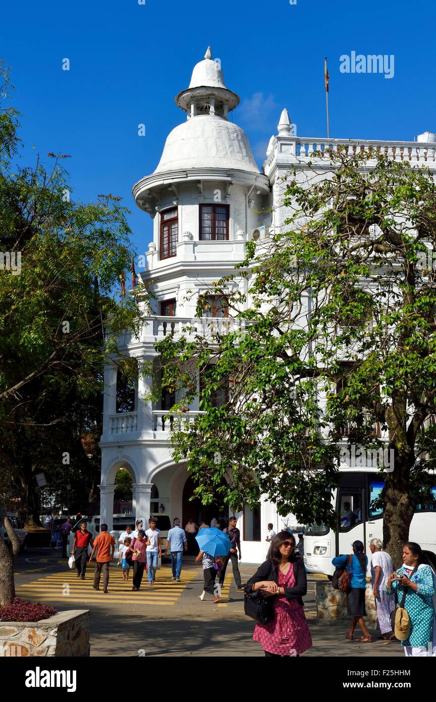 Sri Lanka, centro provincia, Kandy, la Regina hotel risalente all'epoca coloniale Foto Stock