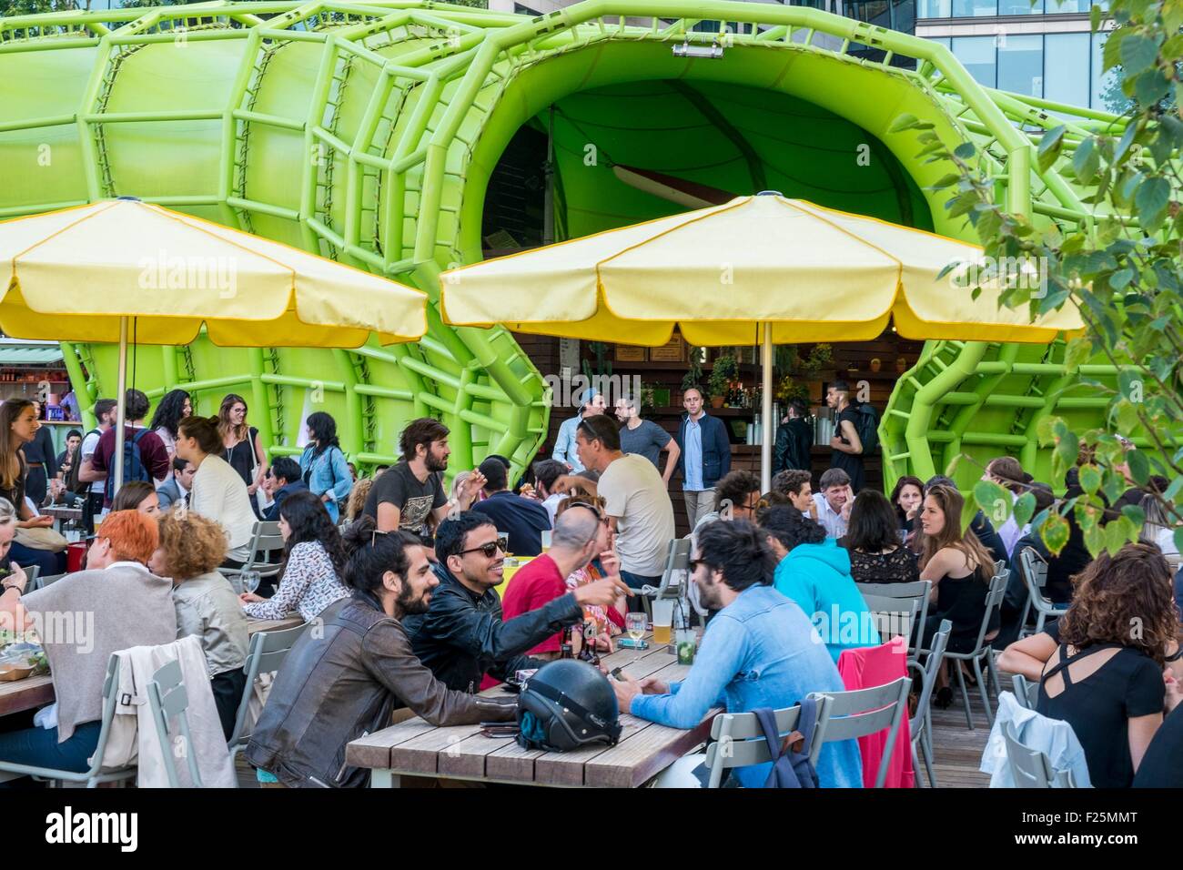 Francia, Parigi, Quai d'Austerlitz, Wanderlust bar Foto Stock